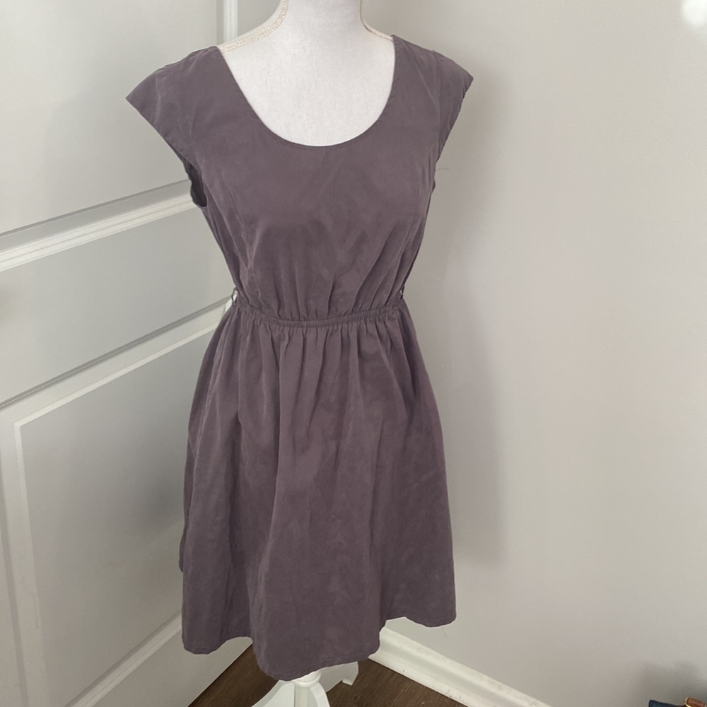 🥭 (4 for $15) Grey Dress with belt loops - no belt - Picture 2 of 8